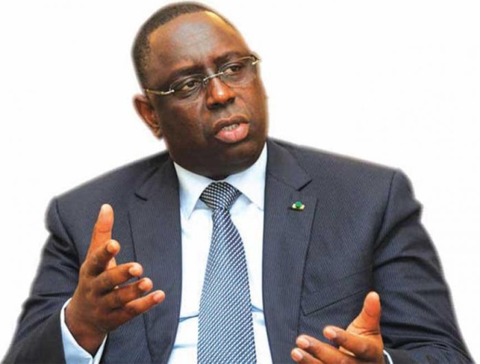 Macky Sall tance les maires: "Arrêtez de commercialiser les espaces réservés aux populations"