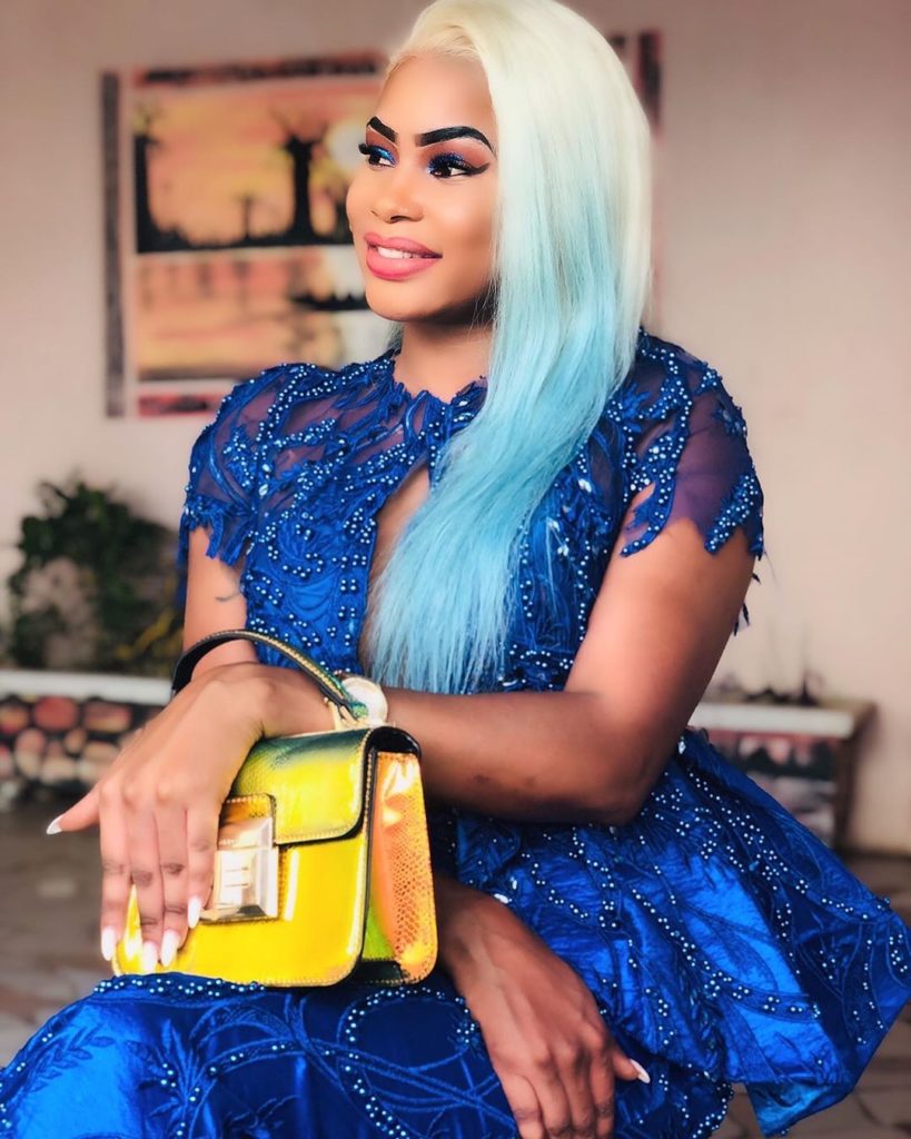 PHOTOS - Sagnsé Tabaski 2019: Marichou penche pour une robe bleue assortie de bretelles