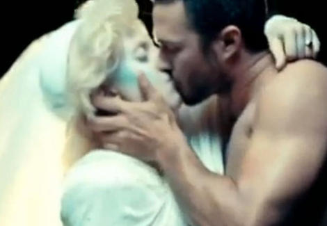 Lady Gaga veut emménager avec Taylor Kinney