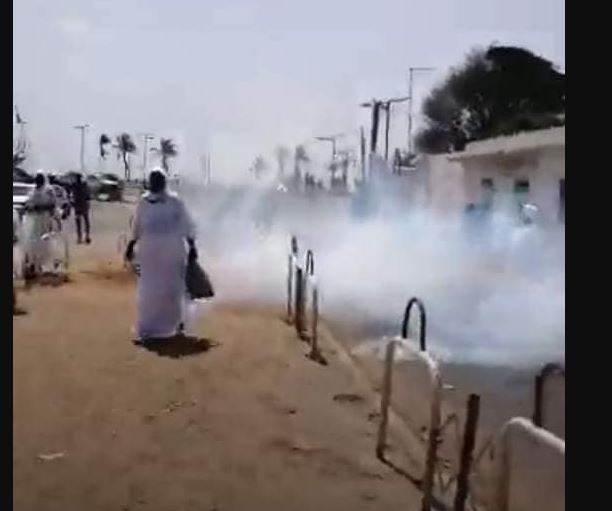 VIDEO - Prison de Rebeuss: Une manifestation de femmes « Khalifistes » dispersée par la police