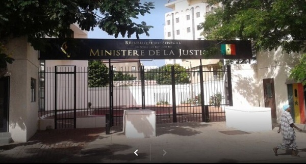 Révélations sur un gros scandale: comment le deal sur la vente de la nationalité sénégalaise, a capoté