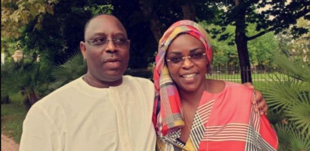Vacances en France: Les Sénégalais fustigent le couple présidentiel