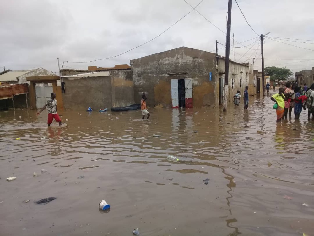 PHOTOS - Kaolack reçoit 180mm et se transforme en mer. PHOTOS - Kaolack reçoit 180mm et se transforme en mer.