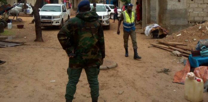 Photos : Destruction d’un ghetto à Dalifort