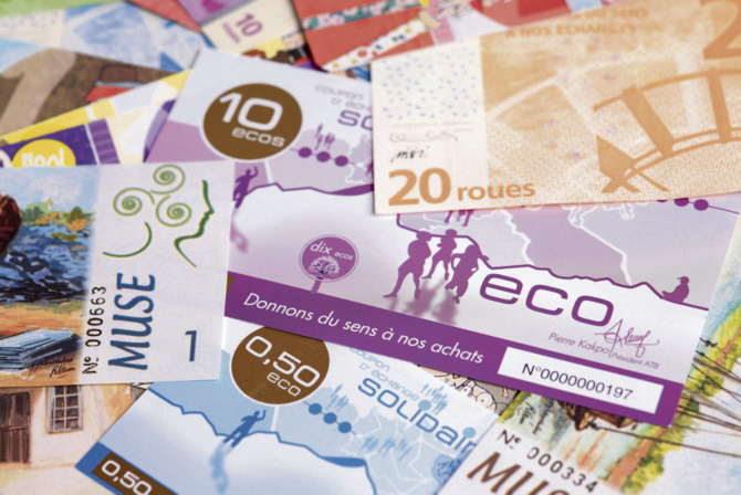 La mise en place d'une monnaie unique au sein de la CEDEAO est-elle viable et nécessaire ?