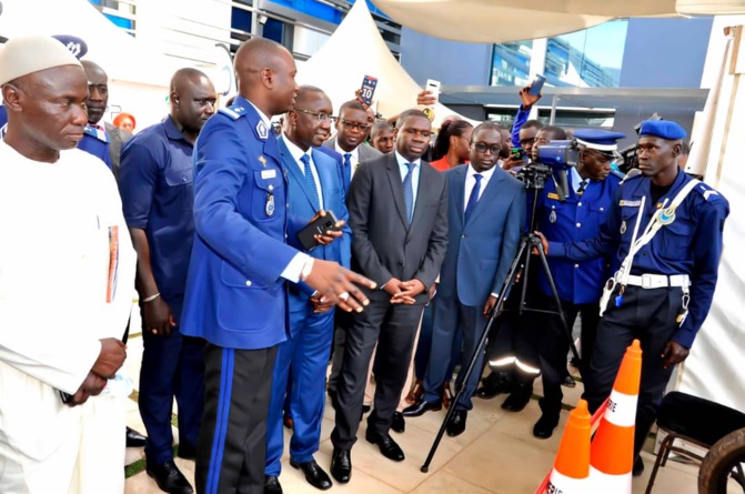 CARAMBOLAGE DANS LE CORTÈGE DU MINISTRE DES TRANSPORTS : Les internautes se lâchent sur Oumar Youm et le mettent devant ses responsabilités
