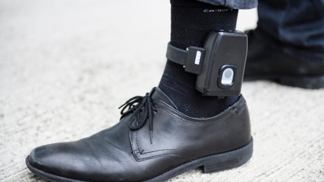 Bracelet électronique: Me Assane Dioma Ndiaye demande des explications techniques