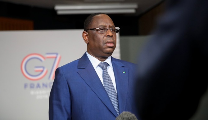 Rationalisation des dépenses de l’Etat: Macky Sall coupe les lignes portables
