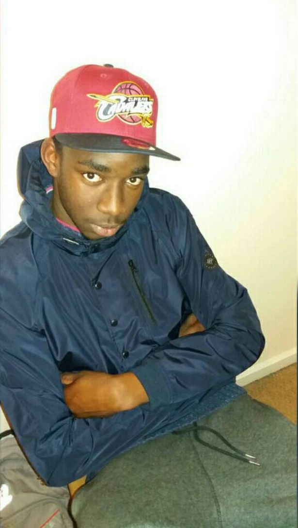 Manchester (Angleterre) : Prison à vie pour Moustapha Dia, condamné pour le meurtre de l’étudiante Lala Camara (images) Manchester (Angleterre) : Prison à vie pour Moustapha Dia, condamné pour le meurtre de l’étudiante Lala Camara (images)