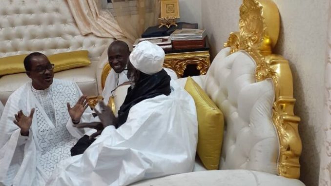 TOUBA : Me Madické Niang et le Khalife des Mourides, une longue histoire d’amitié, la preuve en images !