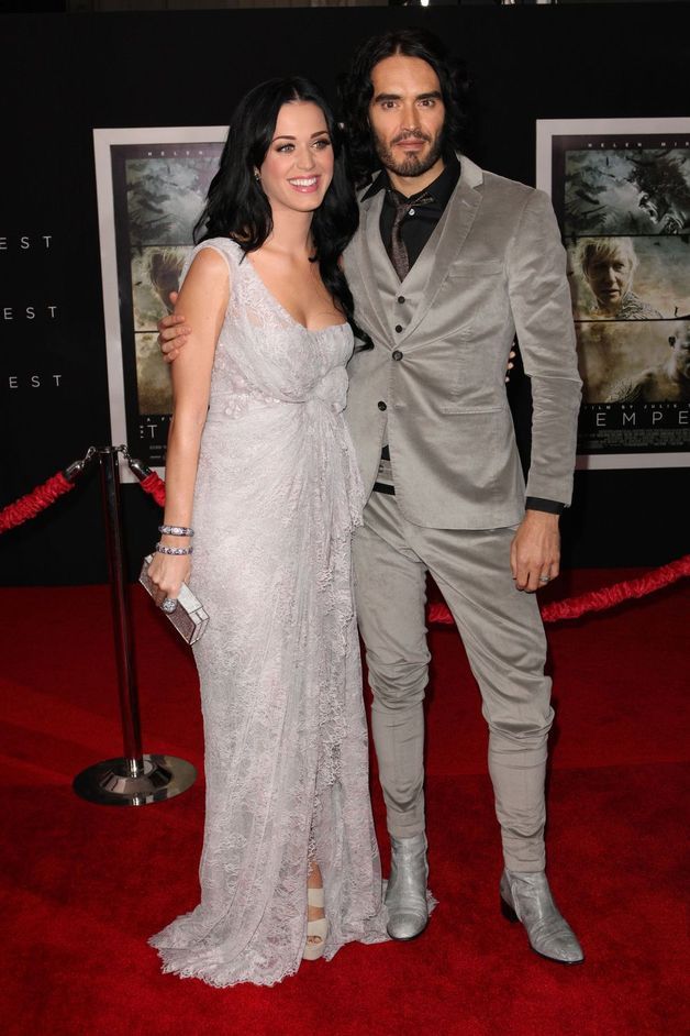 Katy Perry, Kim Kardashian, Angelina Jolie... Ces stars qui ont divorcé à un très jeune âge ! Katy Perry, Kim Kardashian, Angelina Jolie... Ces stars qui ont divorcé à un très jeune âge !