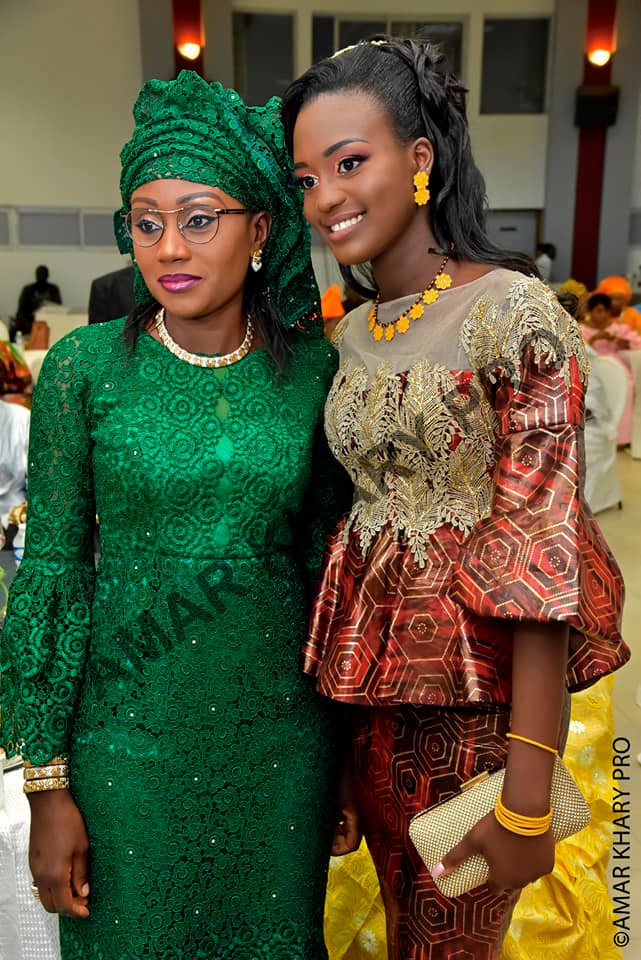 PHOTOS - Fatou Bao offre une voiture de "zéro kilomètre" à sa fille en pleine réception à Alkimia !