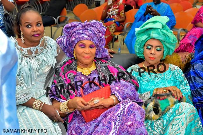 PHOTOS - Fatou Bao offre une voiture de "zéro kilomètre" à sa fille en pleine réception à Alkimia !