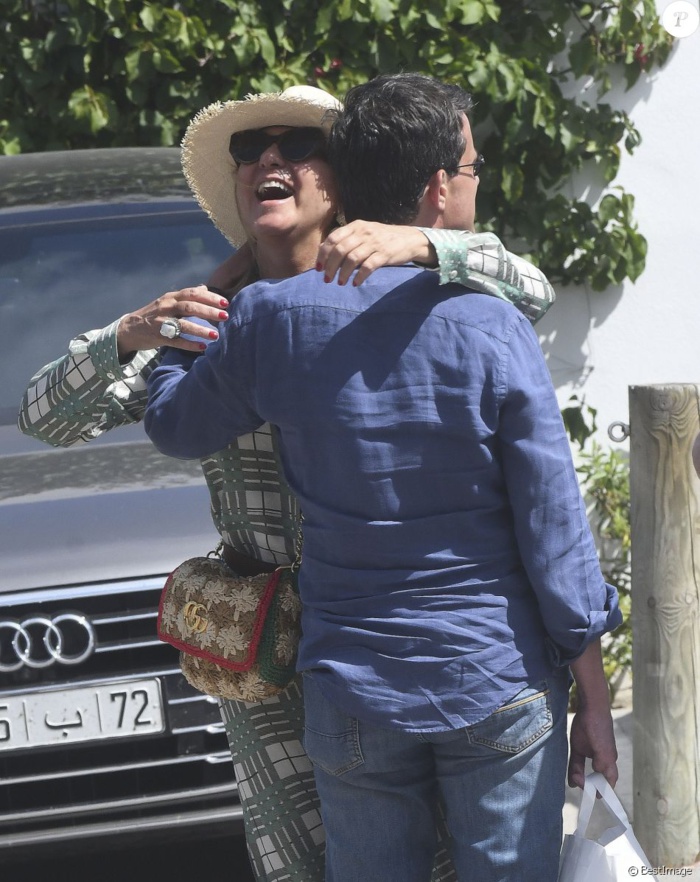 Manuel Valls remarié à Susana Gallardo: Une paella pour la fin des festivités Manuel Valls remarié à Susana Gallardo: Une paella pour la fin des festivités