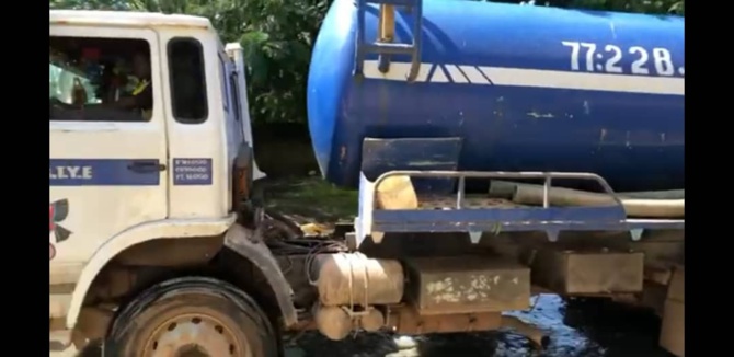 Lutte contre les inondations à Rufisque: Le Ministre Oumar Guèye passe à l'action et met à la disposition du Préfet, 10 camions hydrocureurs