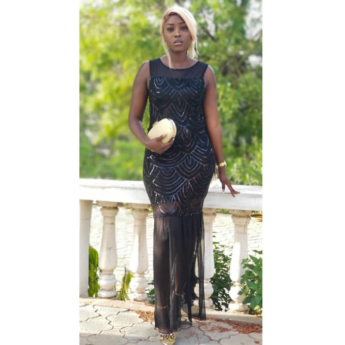 PHOTOS - Oumou de la série "Pod et Marichou" toujours rayonnante avec sa noirceur d’ébène