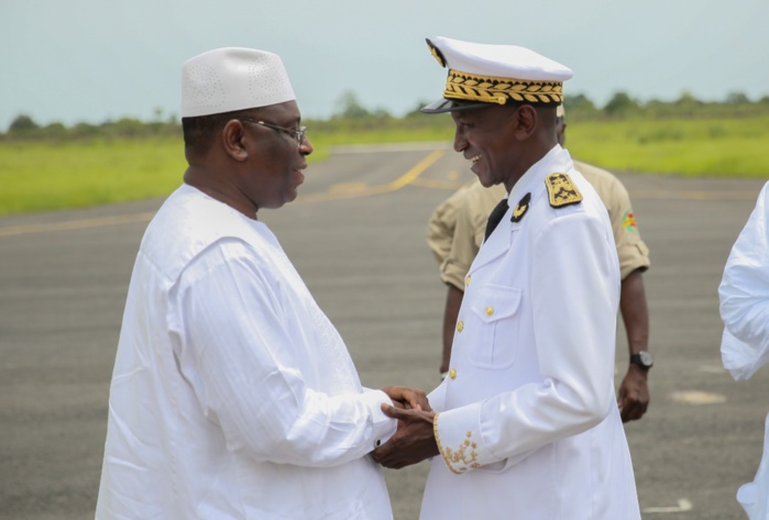 PHOTOS-Visite du Président Macky Sall chez le Khalife de Médina Gounass