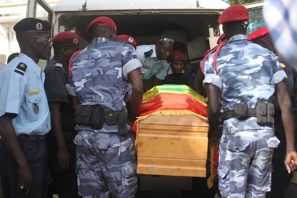 [Vidéo-Photos] Levée du corps de l’agent de police Fodé Ndiaye