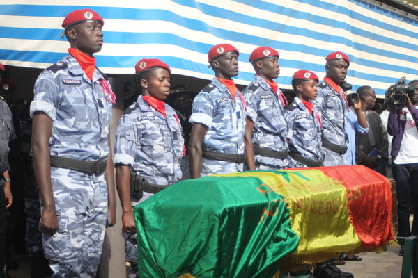 [Vidéo-Photos] Levée du corps de l’agent de police Fodé Ndiaye