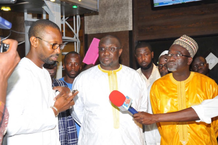 PHOTOS - Massalikoul Djinaan: Mouhamadou Makhtar Cissé et Pape Demba Bitèye contemplent le joyau, avant l'inauguration