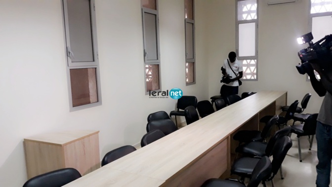 VIDEO - Pr. Mahy Diaw, Recteur UADB: « L’Amphi avec sa capacité de 500 places, sera fonctionnel en novembre pour une population de 8000 étudiants » (PHOTOS)