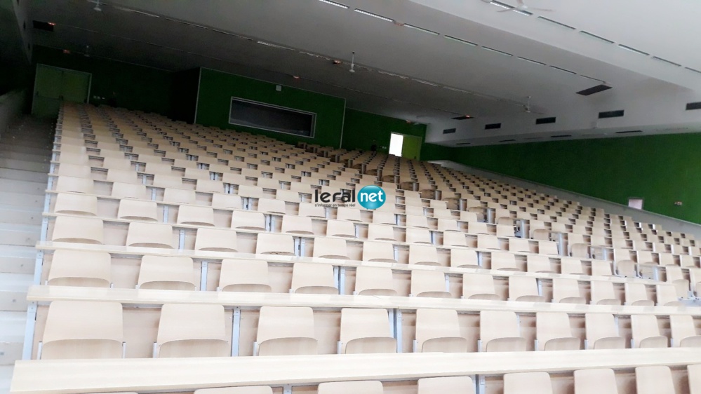 VIDEO - Pr. Mahy Diaw, Recteur UADB: « L’Amphi avec sa capacité de 500 places, sera fonctionnel en novembre pour une population de 8000 étudiants » (PHOTOS)