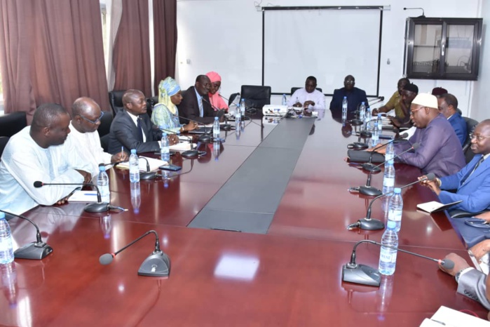 Gestion des collectivités territoriales: la Gambie veut s'inspirer du modèle sénégalais Gestion des collectivités territoriales: la Gambie veut s'inspirer du modèle sénégalais