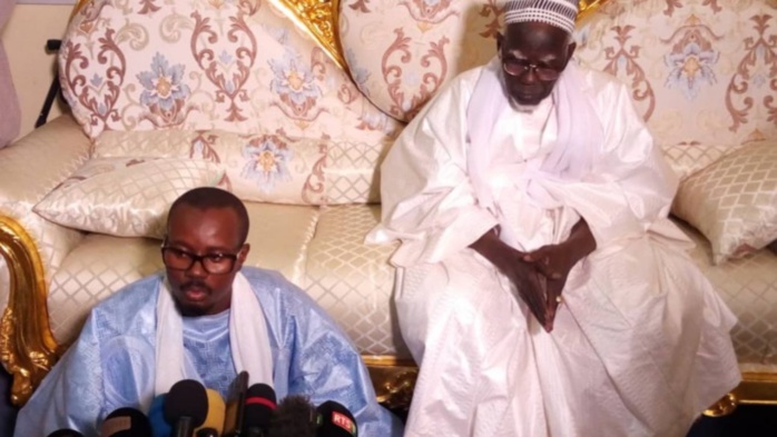 Histoire Générale du Sénégal: Touba se fâche contre Iba Der Thiam et Cie