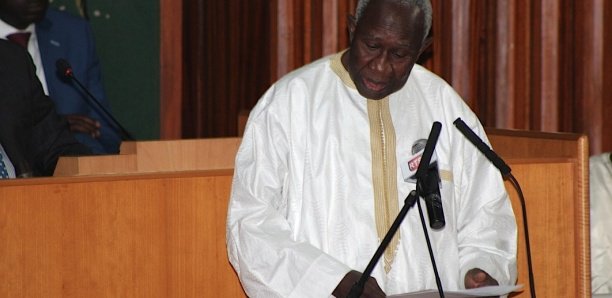 Histoire Générale du Sénégal - Iba Der Thiam: « Nous avons l'obligation morale de corriger »