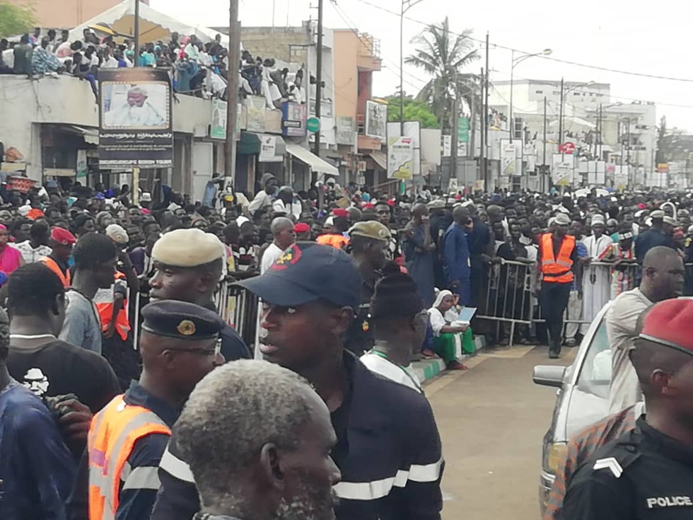 PHOTOS - Massalikoul Djinaane: L'impressionnante marée humaine, à quelques heures de l'inauguration du joyau