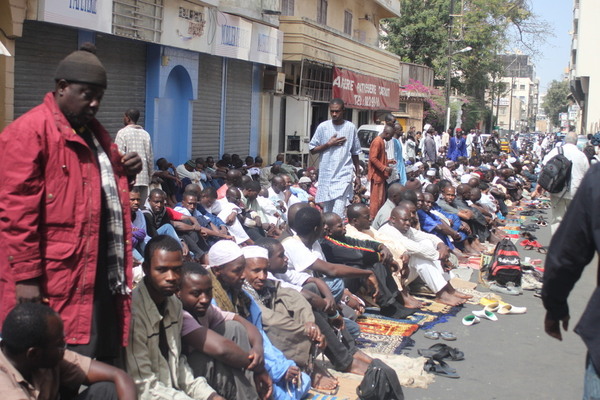 Mosquée de la rue Carnot : Une prière du vendredi dans la frayeur  ( Exclusif Photos ) 