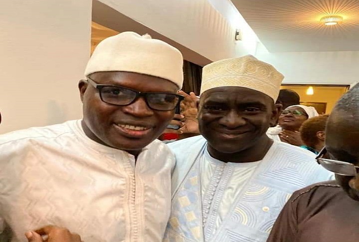 Tivaouane: Khalifa Sall aux mausolées de Serigne Babacar Sy et de Seydil Hadj Malick Sy (PHOTOS)