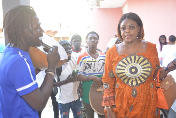 Voici les images inédites  de Marième Faye Sall au mariage de Yama Diallo Bèye, fille de Ismael Diallo