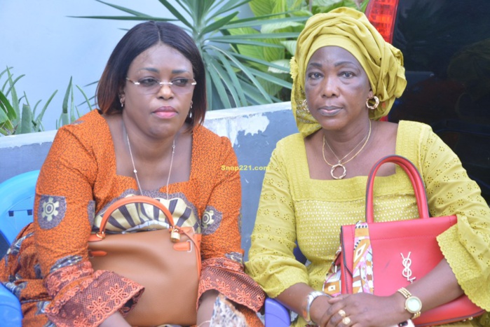 Voici les images inédites  de Marième Faye Sall au mariage de Yama Diallo Bèye, fille de Ismael Diallo