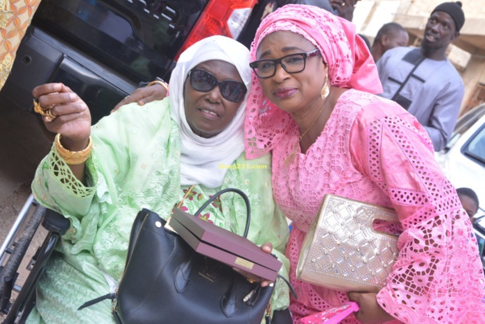 Voici les images inédites  de Marième Faye Sall au mariage de Yama Diallo Bèye, fille de Ismael Diallo