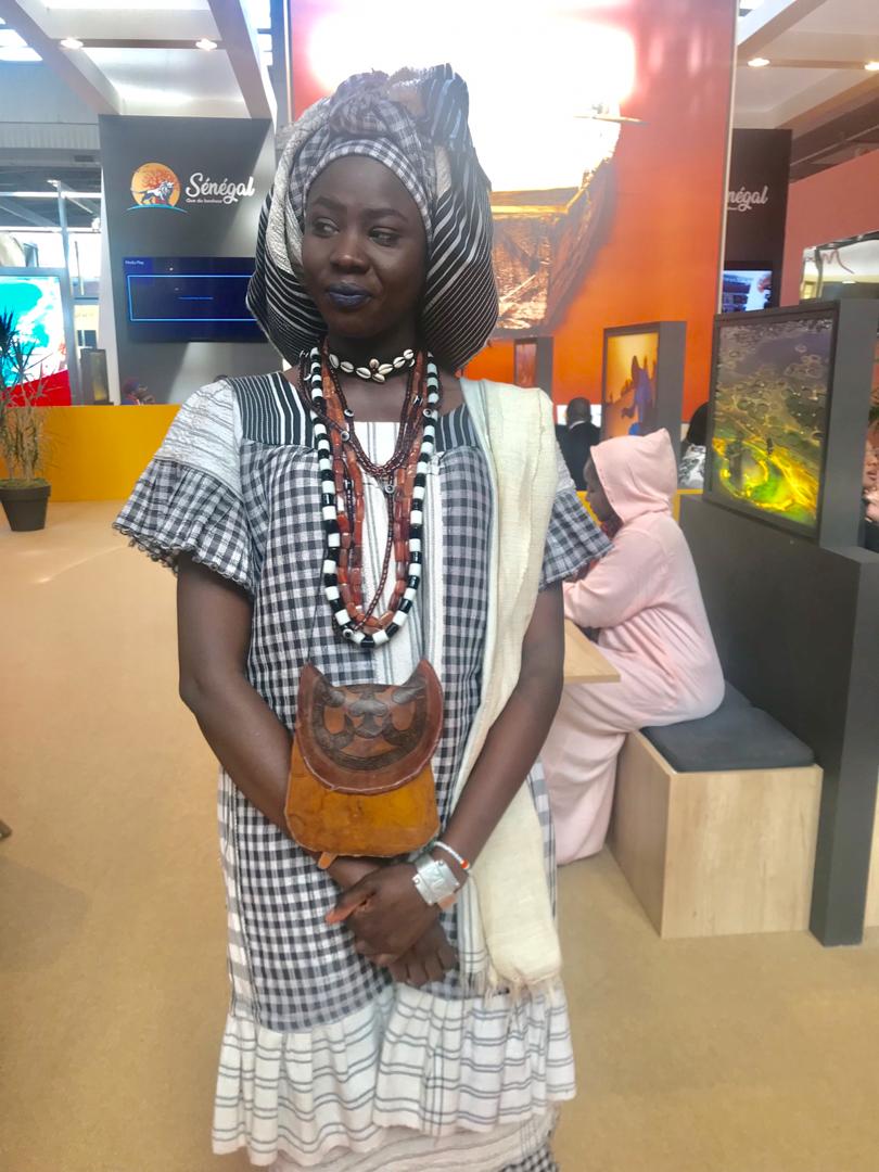 Photos : La beauté et la sensualité sénégalaise enflamment le IFTM Top Resa Paris 2019