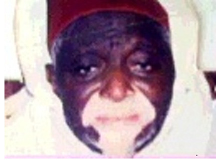 Ahmed Khalifa Niasse: "Ce sont El Hadji Malick Sy et... qui ont largement répandu la Tidjaniyya au Sénégal" Ahmed Khalifa Niasse: "Ce sont El Hadji Malick Sy et... qui ont largement répandu la Tidjaniyya au Sénégal"