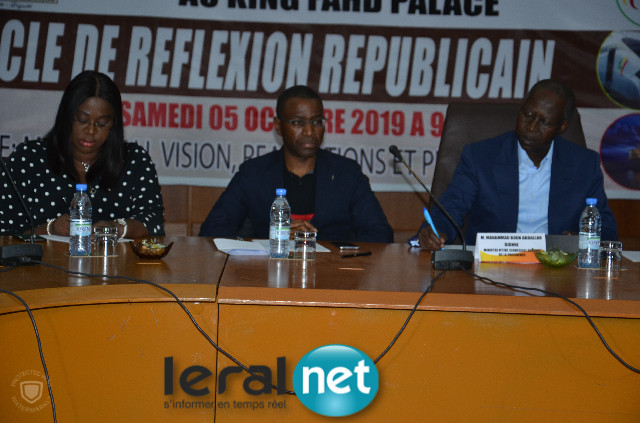 CERCLE DE REFLEXION REPUBLICAIN - Revivez en images les temps forts de la cérémonie au King Fahd Palace CERCLE DE REFLEXION REPUBLICAIN - Revivez en images les temps forts de la cérémonie au King Fahd Palace