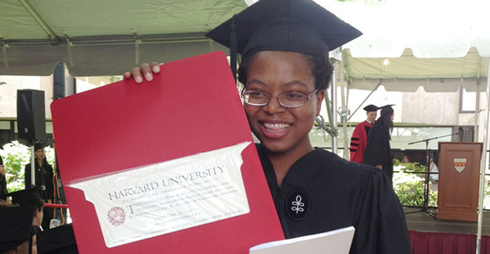 L'incroyable histoire de Khadijah Williams, une jeune fille noire Sdf qui intègre l'université de Harvard