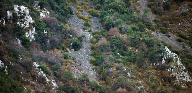 Un fugitif chinois retrouvé dans une grotte après 17 ans