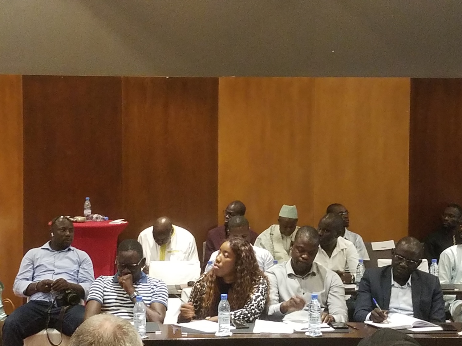 Atelier de restitution des travaux de commissions dans le cadre du projet de construction de 100 000 logements sociaux (PHOTOS) Atelier de restitution des travaux de commissions dans le cadre du projet de construction de 100 000 logements sociaux (PHOTOS)