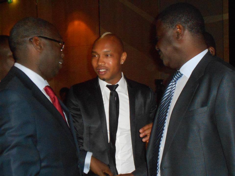 El Hadji Diouf en pleine discussion avec Pape Diouf ex-président de L’om