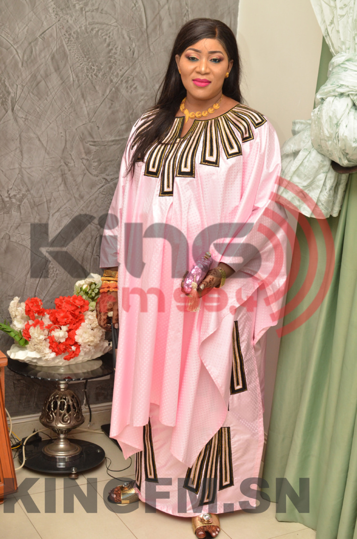 PHOTOS - Baptême: Mamy Diop Linguère de la TFM donne le nom de Baye Niass à son fils 