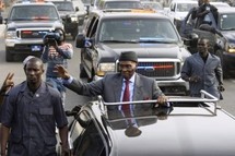 [Vidéo ] La "Voix de l'Amérique" au cœur du débat politique sénégalais