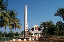 M23 demande de baptiser la place de l’Obélisque place Mamadou diop