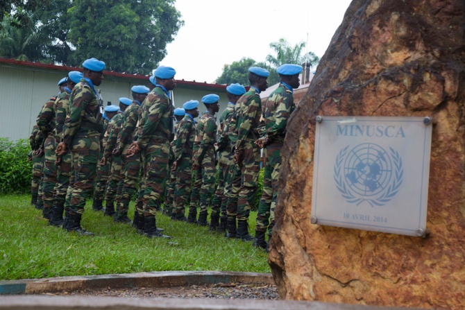 Hommage au capitaine Thiam, de l’aviation sénégalaise Hommage au capitaine Thiam, de l’aviation sénégalaise