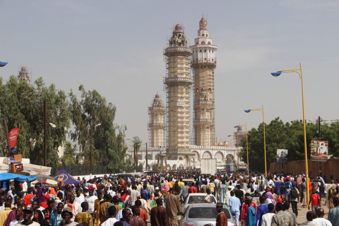 Serigne Bara Dolly Mbacké sur les problèmes d’eau à Touba: « en 7 ans, l’actuel régime n’a érigé qu’un seul forage à Touba »