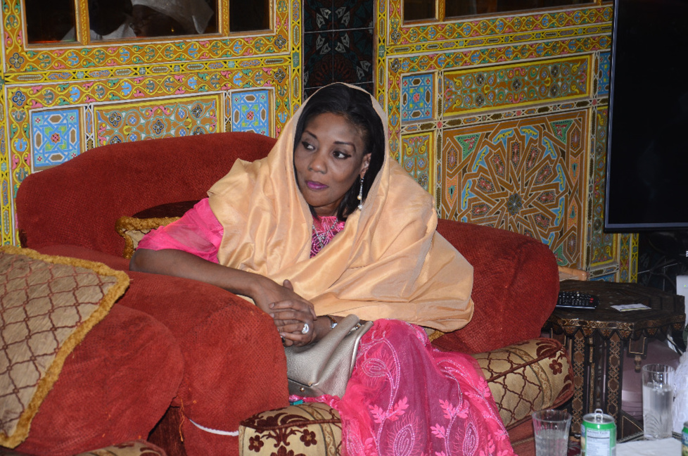 (Photos): Voici Sokhna Oumou Sy Dabakh, la 3ème et belle épouse de Dr Ahmed Khalifa Niass