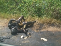 Un aveugle calciné par le feu allumé par son épouse