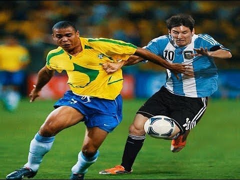 Lionel Messi désigne son attaquant favori de tous les temps